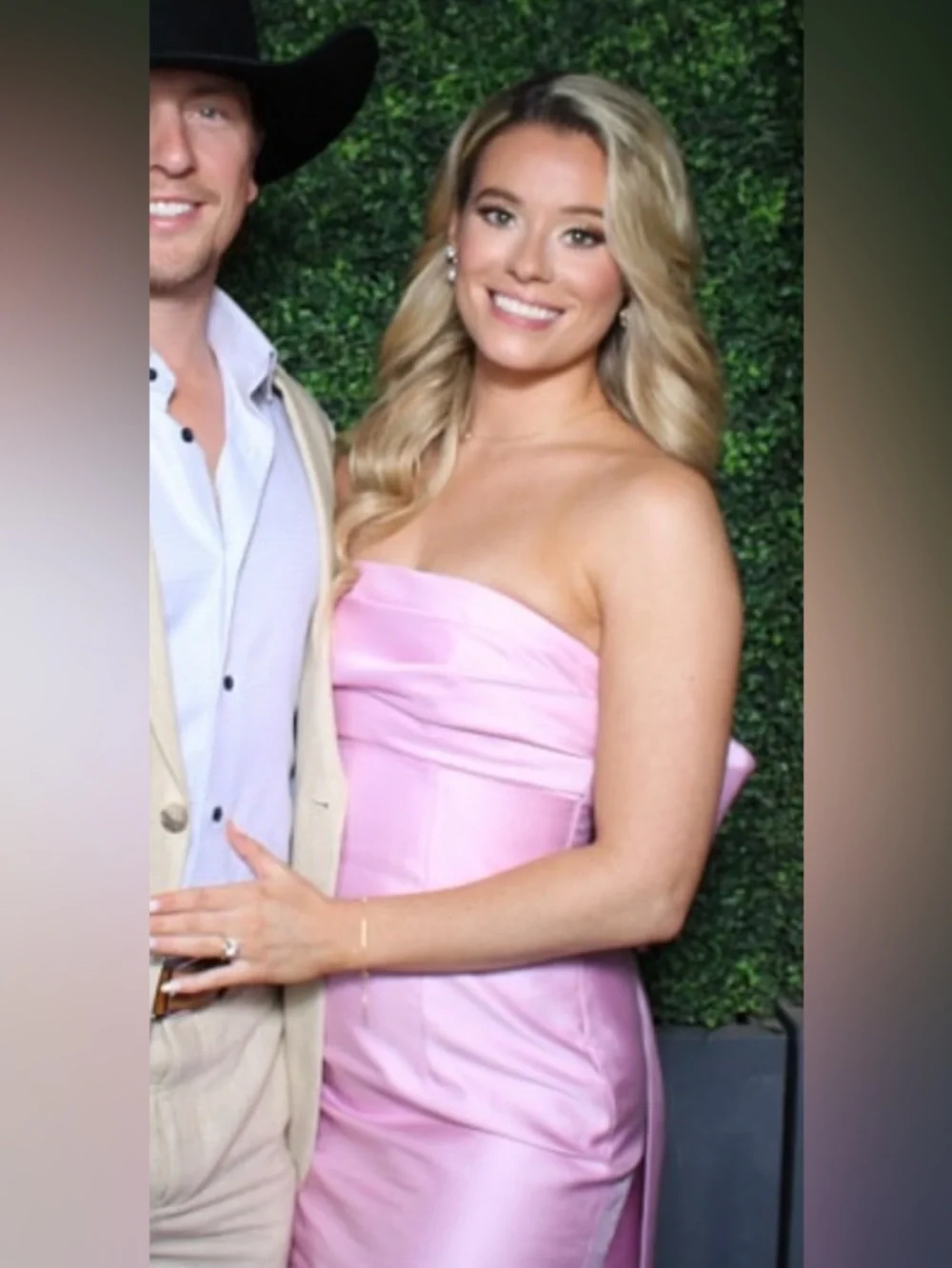 ALFRED SUNG PORTER · Strapless Dress in Powder Pink - Picture 4 of 4